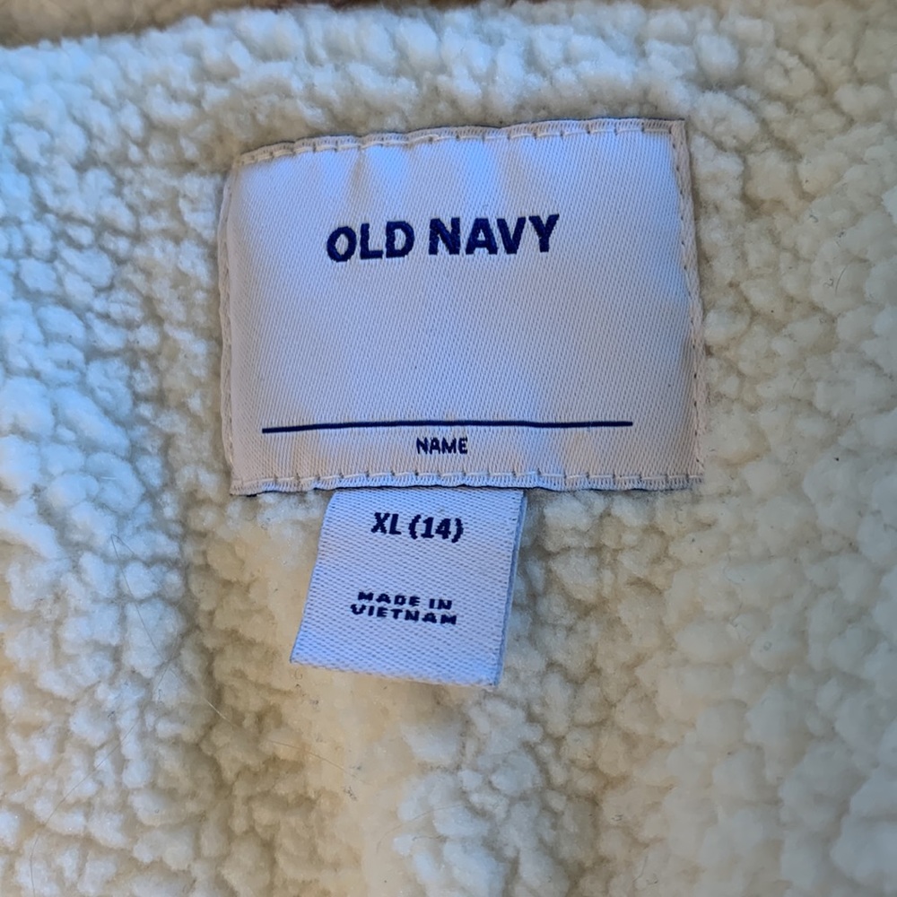 Old Navy Girls Puffer Jacket - Picture 6 of 7